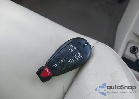 2010 Volkswagen Routan Se from USA, damaged, VIN 2V4RW3D16AR174288